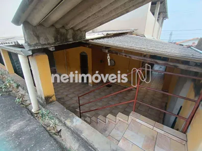 Casa com 3 Quartos à venda, 230m² no Petrolândia, Contagem