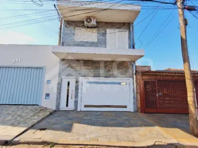 Sobrado com 4 Quartos à venda, 160m² no Parque Santa Felícia Jardim, São Carlos