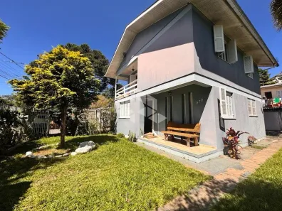 Casa com 3 Quartos à venda, 142m² no Fenavinho, Bento Gonçalves