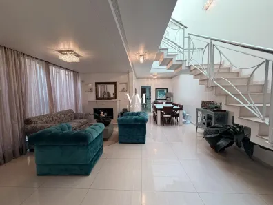 Casa com 3 Quartos para alugar, 240m² no Parque Renato Maia, Guarulhos