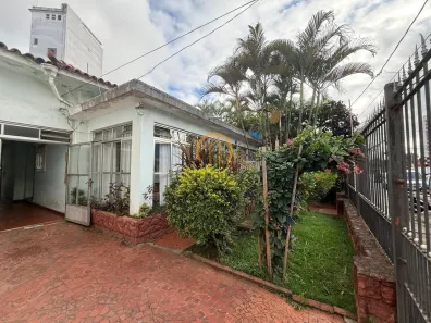 Casa com 2 Quartos à venda, 200m² no Vila Monumento, São Paulo