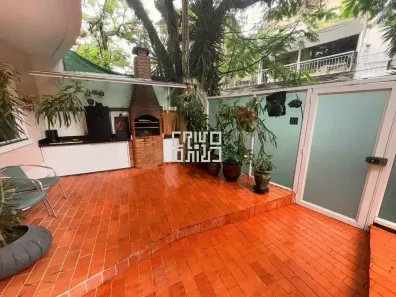 Casa de Condomínio com 4 Quartos à venda, 250m² no Charitas, Niterói