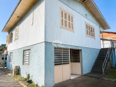 Fazenda/Sítio com 4 Quartos à venda, 135m² no Bela Vista, Farroupilha