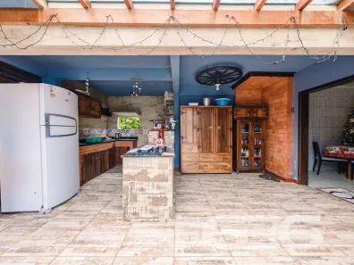 Sobrado com 4 Quartos à venda, 278m² no Costeira, Balneário Barra do Sul