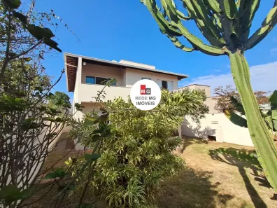 Casa com 3 Quartos para alugar, 240m² no Vale do Sol, Nova Lima
