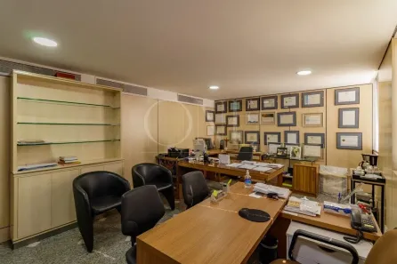 Sala Comercial à venda, 197m² no Jardim Paulistano, São Paulo
