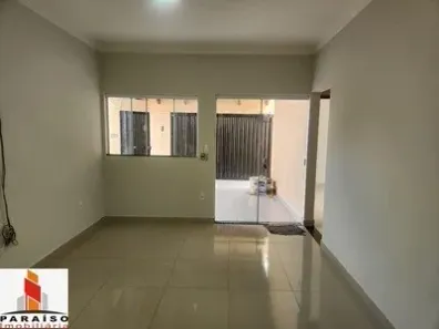 Casa com 2 Quartos à venda, 130m² no Jardim Europa, Uberlândia