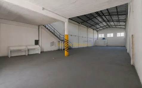Galpão/Depósito/Armazém para alugar, 500m² no Parque das Nações, Pindamonhangaba