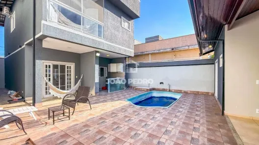 Casa de Condomínio com 3 Quartos à venda, 190m² no Loteamento Pinheiros de Tremembé, Tremembé