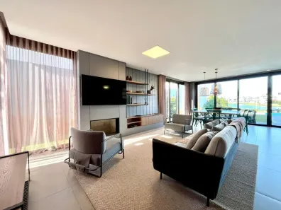 Sobrado com 4 Quartos à venda, 183m² no XANGRI-LÁ, Xangri-lá