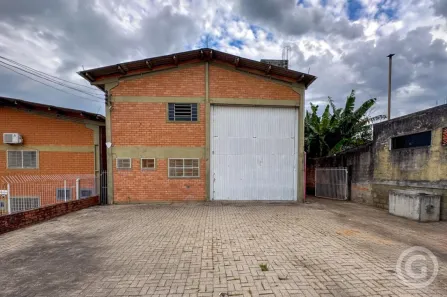 Galpão/Depósito/Armazém para alugar, 500m² no Serraria, São José