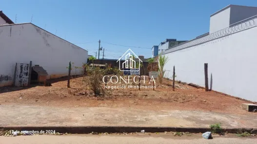 Lote/Terreno à venda, 323m² no Granada, Uberlândia