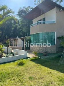 Fazenda/Sítio com 2 Quartos à venda, 200m² no Parque A Equitativa, Duque de Caxias