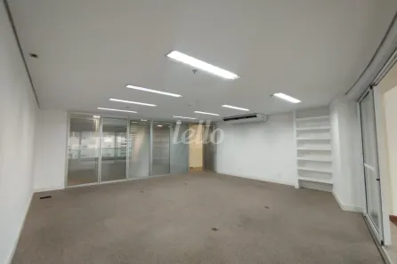 Sala Comercial para alugar, 153m² no Cerqueira César, São Paulo