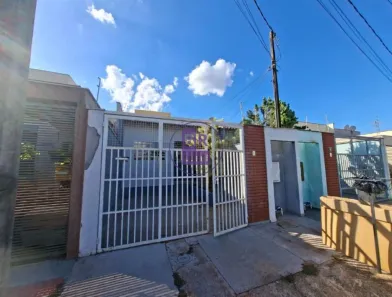 Casa com 3 Quartos à venda, 80m² no Centro, Londrina
