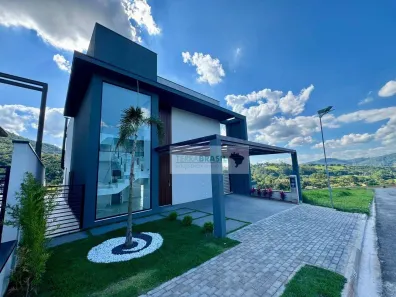 Casa com 3 Quartos à venda, 213m² no Laranja Azeda, Atibaia