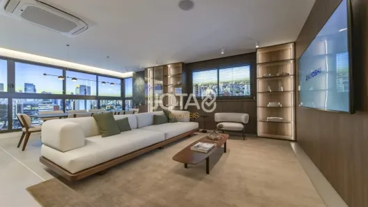 Apartamento com 3 Quartos à venda, 141m² no Centro, Curitiba