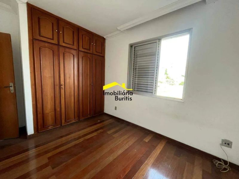 Apartamento com 2 quartos — Estoril, Belo Horizonte