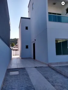 Sobrado com 3 Quartos à venda, 130m² no Ariribá, Balneário Camboriú