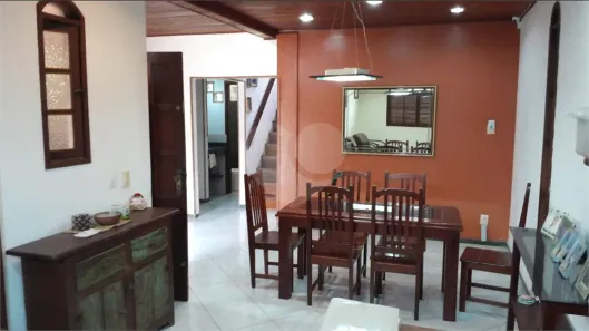 Casa com 4 Quartos à venda, 218m² no Albatroz, Armação dos Búzios