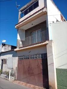 Casa com 3 Quartos para alugar, 60m² no Vicentino, Resende