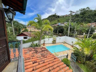 Casa com 5 Quartos à venda, 232m² no Parque Residencial Solares, Nova Friburgo