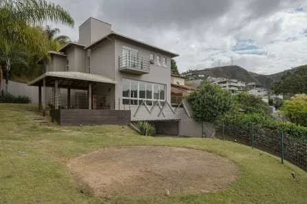 Casa de Condomínio com 4 Quartos à venda, 390m² no Vila Castela, Nova Lima