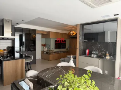 Apartamento com 3 Quartos para alugar, 110m² no Vila Aviação, Bauru