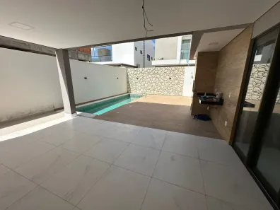 Casa de Condomínio com 4 Quartos à venda, 200m² no Uruguai, Teresina