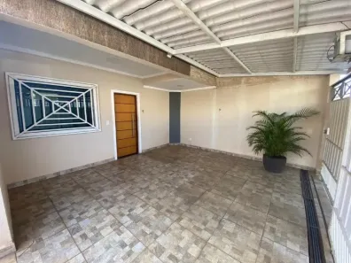 Casa com 2 Quartos à venda, 84m² no Jardim Simus, Sorocaba
