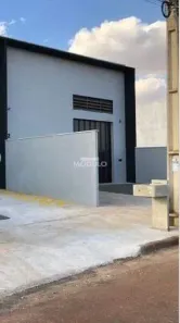 Galpão/Depósito/Armazém para alugar, 210m² no Loteamento Residencial Pequis, Uberlândia