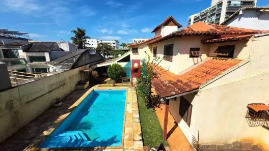 Casa de Condomínio com 5 Quartos à venda, 570m² no Recreio dos Bandeirantes, Rio de Janeiro