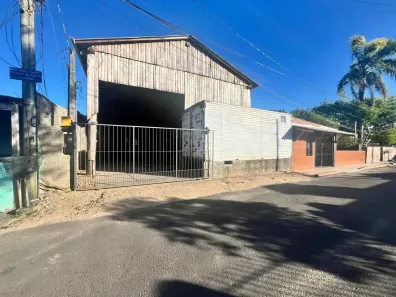 Casa com 2 Quartos à venda, 140m² no Belém Novo, Porto Alegre