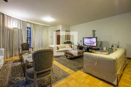 Casa com 3 Quartos à venda, 280m² no Sumaré, São Paulo