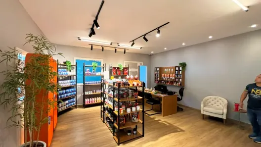 Prédio Comercial para alugar, 1000m² no Praça 14 de Janeiro, Manaus