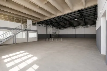 Galpão/Depósito/Armazém para alugar, 815m² no Navegantes, Porto Alegre