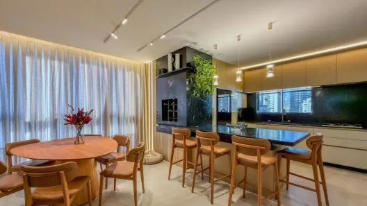 Apartamento com 3 Quartos à venda, 136m² no Centro, Balneário Camboriú