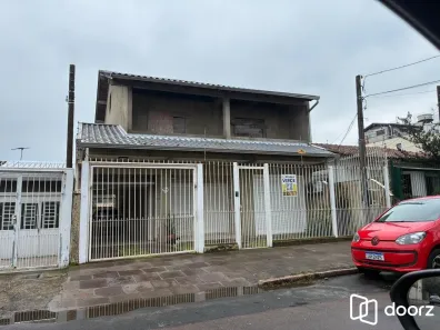Casa com 4 Quartos à venda, 200m² no São Sebastião, Porto Alegre