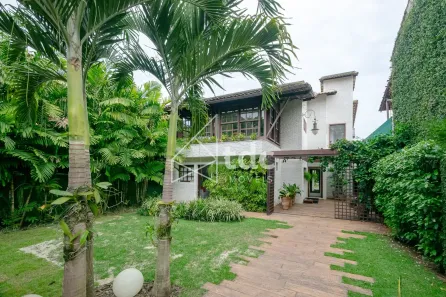 Casa de Condomínio com 4 Quartos à venda, 450m² no Barra da Tijuca, Rio de Janeiro