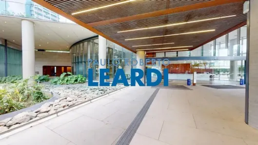 Sala Comercial para alugar, 528m² no Pinheiros, São Paulo