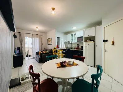 Apartamento com 3 Quartos à venda, 77m² no Barreiros, São José
