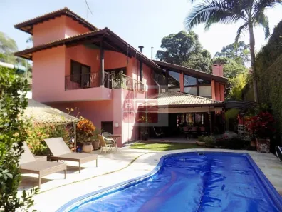 Sobrado com 3 Quartos à venda, 400m² no Algarve, Cotia