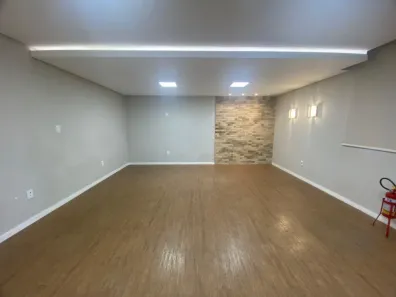 Sala Comercial para alugar, 35m² no Centro I, Brusque