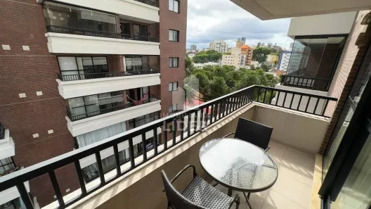 Apartamento com 1 Quarto à venda, 45m² no Mercês, Curitiba
