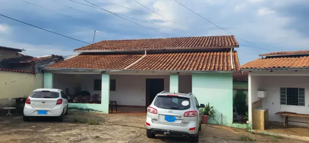 Casa com 3 Quartos à venda, 494m² no Setor Progresso, Goiânia