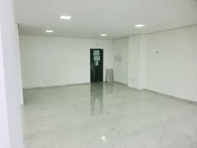 Sala Comercial para alugar, 51m² no Centro, Blumenau