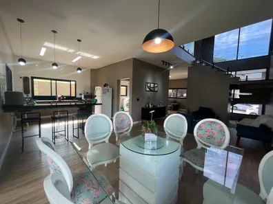 Sobrado com 3 Quartos à venda, 256m² no Condomínio Vem Viver Jacareí, Jacareí