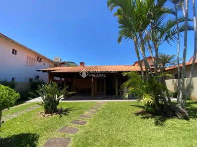 Casa com 5 Quartos à venda, 138m² no Ingleses do Rio Vermelho, Florianópolis