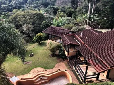 Casa com 3 Quartos à venda, 532m² no Nova Fazendinha, Carapicuíba