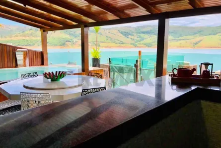 Casa com 3 Quartos à venda, 365m² no Penha, Passos